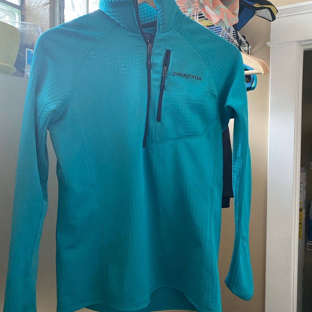 Patagonia pull over